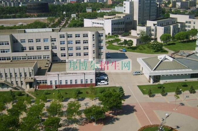 遼寧醫(yī)學院