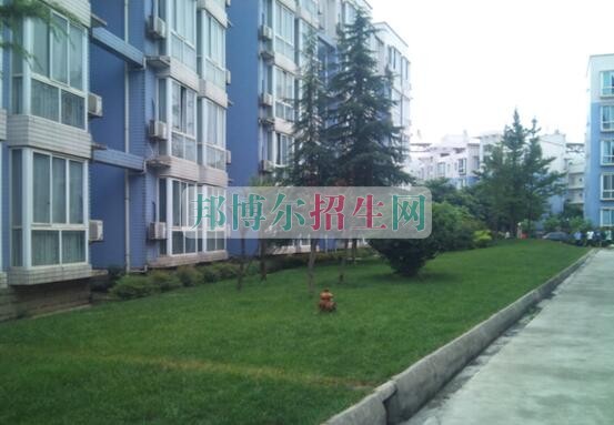 四川大學(龍泉校區(qū))職業(yè)技術學院網站網址