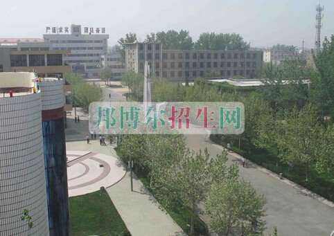 菏澤醫(yī)學(xué)?？茖W(xué)校