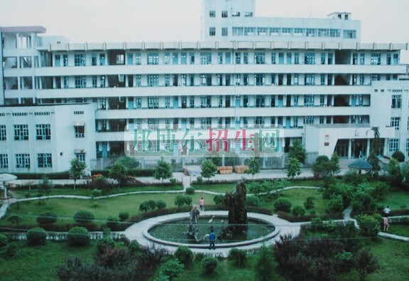 邵陽(yáng)醫(yī)學(xué)高等?？茖W(xué)校