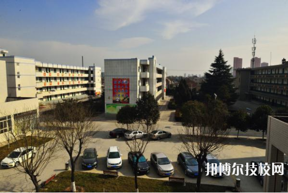 武功縣職業(yè)教育中心2020年報名條件、招生要求、招生對象