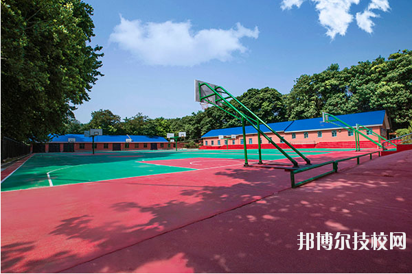 西安鐵道職業(yè)學(xué)校2020年報名條件、招生要求、招生對象