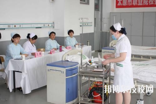 樂山醫(yī)藥科技學(xué)校高級(jí)技工學(xué)校2020年報(bào)名條件、招生要求、招生對(duì)象