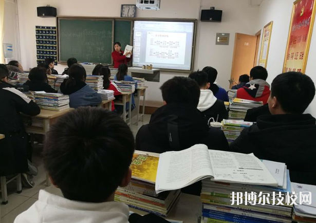 寶塔區(qū)職業(yè)教育中心2020年報(bào)名條件、招生要求、招生對(duì)象 