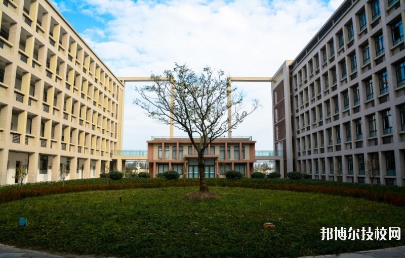 嘉善信息技術(shù)工程學(xué)校怎么樣、好不好