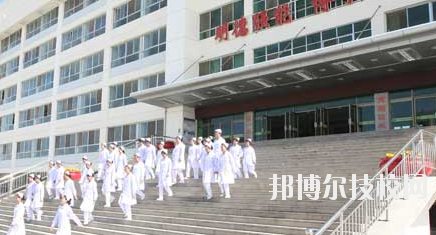 甘肅省酒泉衛(wèi)生學(xué)校2020年學(xué)費(fèi)、收費(fèi)多少