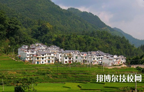 望謨中等職業(yè)學(xué)校怎么樣、好不好