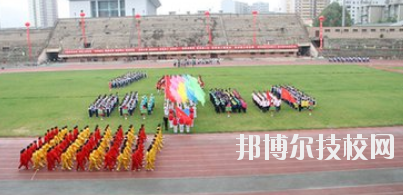 甘肅省中醫(yī)學校2020年學費、收費多少