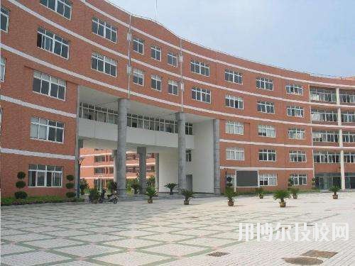 贛州第一職業(yè)技術(shù)學(xué)校2020年報(bào)名條件、招生要求、招生對(duì)象