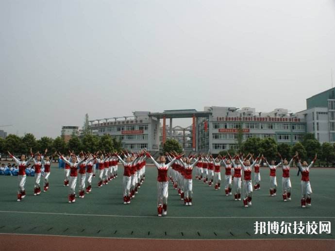 成都實(shí)驗(yàn)商貿(mào)管理學(xué)校2020年報(bào)名條件、招生要求、招生對(duì)象