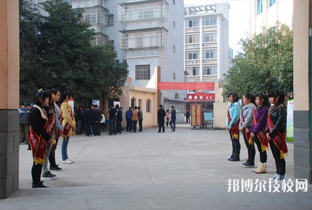 江西電子工業(yè)中等專業(yè)學(xué)校2020年報(bào)名條件、招生要求、招生對(duì)象