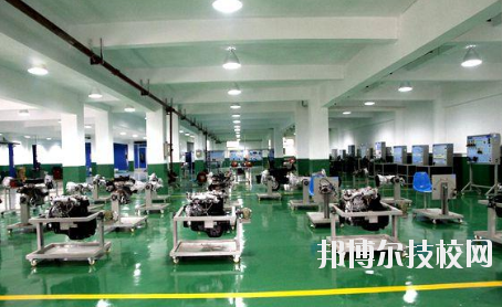 重慶南川隆化職業(yè)中學校2020年報名條件、招生要求、招生對象