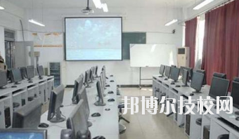 瓜州冶金中等專業(yè)學(xué)校2020年報(bào)名條件、招生要求、招生對(duì)象