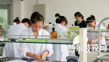定西臨洮農業(yè)學校2020年報名條件、招生要求、招生對象