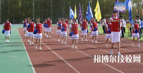 肅南縣職教中心2020年學(xué)費(fèi)、收費(fèi)多少