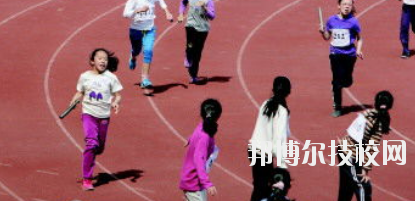 嘉峪關(guān)體育運(yùn)動(dòng)學(xué)校2020年學(xué)費(fèi)、收費(fèi)多少