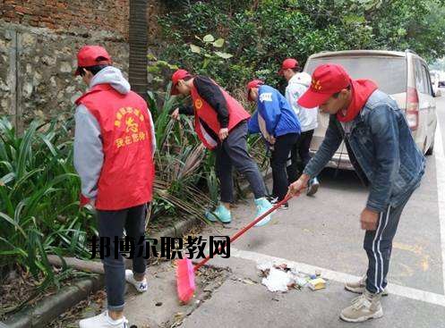 蓮花職業(yè)技術(shù)學(xué)校怎么樣、好不好