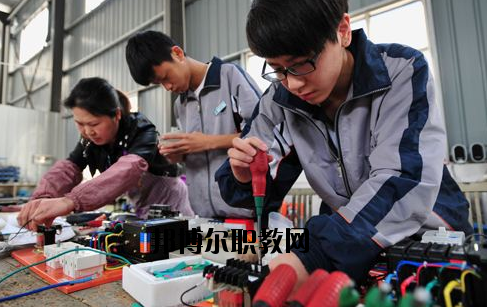 浙江商業(yè)技師學(xué)院報名條件2020年報名條件、招生要求、招生對象