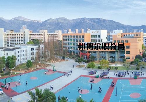 平陽(yáng)縣職業(yè)中等專業(yè)學(xué)校2020年報(bào)名條件、招生要求、招生對(duì)象