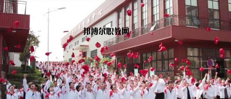 德陽中藝科技職業(yè)學校2020年報名條件、招生要求、招生對象