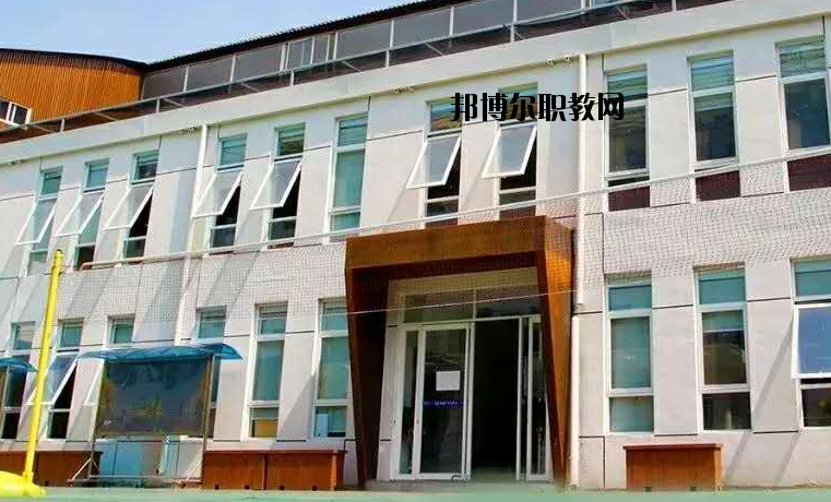 西安華樂藝術職業(yè)學校2020年報名條件、招生要求、招生對象