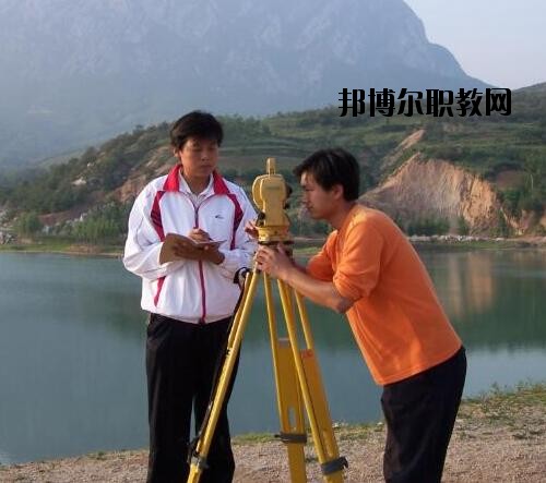 鄭州測(cè)繪學(xué)校2021年報(bào)名條件、招生對(duì)象