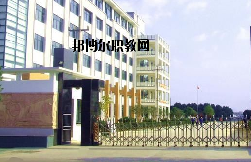 浙江吉利汽車(chē)工業(yè)學(xué)校怎么樣，好不好