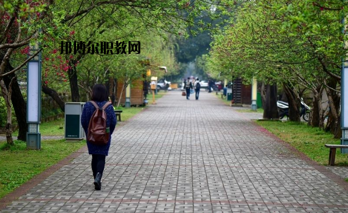 南陽第三中等職業(yè)學校怎么樣、好不好