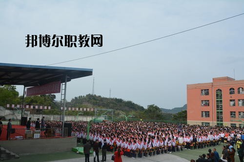 四川省儀隴縣扶輪育才職業(yè)中學(xué)校2020年有哪些專(zhuān)業(yè)