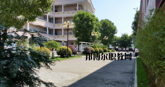青田縣職業(yè)技術(shù)學(xué)校怎么樣，好不好