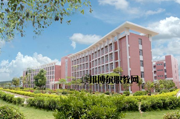 惠來技工學校2020年報名條件、招生要求、招生對象
