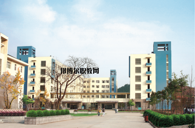 廣元市昭化區(qū)職業(yè)高級中學2020年報名條件、招生要求、招生對象
