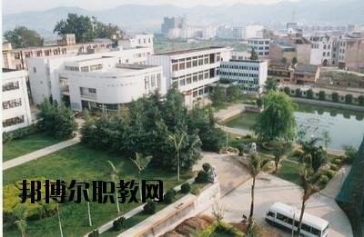 文山司法職業(yè)學(xué)校2020年報(bào)名條件、招生要求、招生對(duì)象