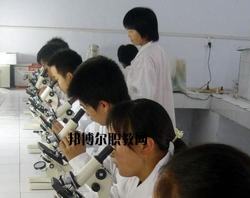 鄭州畜牧獸醫(yī)中等專業(yè)學(xué)校2021年報(bào)名條件、招生對(duì)象
