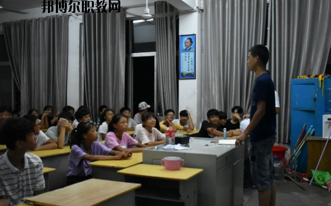 高安職業(yè)教育中心怎么樣、好不好