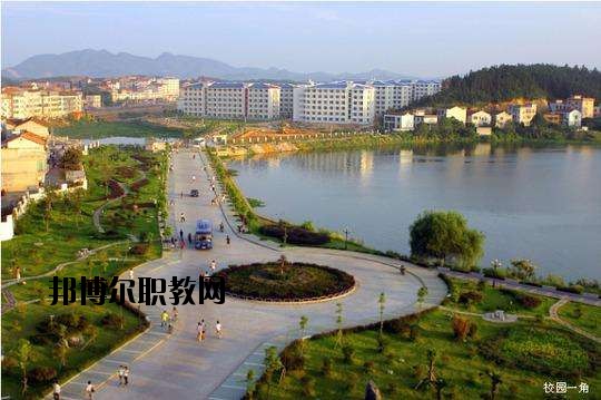 黃岡華晟中等專業(yè)學校怎么樣、好不好