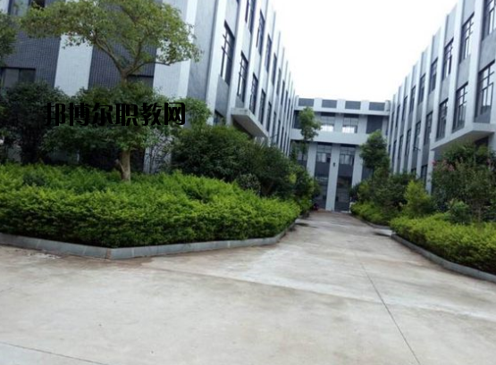 贛州光華職業(yè)技術學校2020年招生辦聯系電話