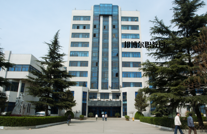 鄭州工業(yè)貿(mào)易學(xué)校怎么樣、好不好