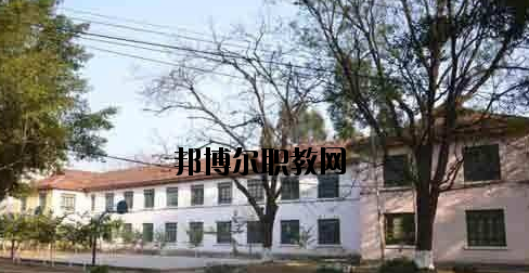 柳州工業(yè)職業(yè)技術(shù)學(xué)校怎么樣、好不好