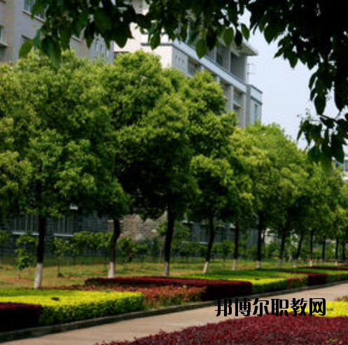 河南郟縣科技中等專業(yè)學校2021年報名條件、招生要求、招生對象