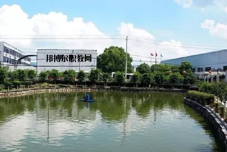 寧?？h雙林職業(yè)學(xué)校2020年報(bào)名條件、招生要求、招生對(duì)象
