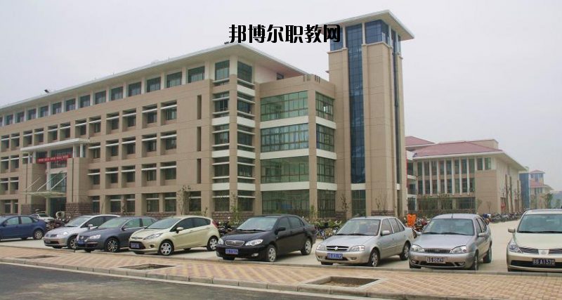 連云港師范高等?？茖W校2020年報名條件、招生要求、招生對象