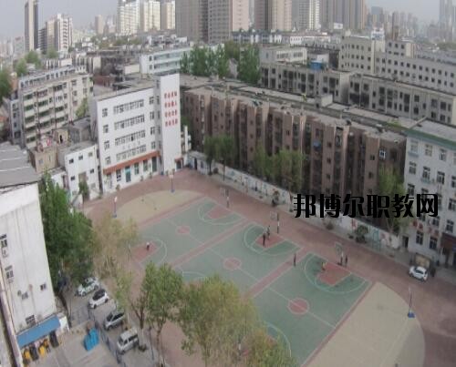 鄭州經(jīng)濟貿(mào)易學(xué)校2021年報名條件、招生對象