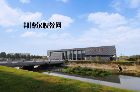 徐州醫(yī)學(xué)院怎么樣、好不好