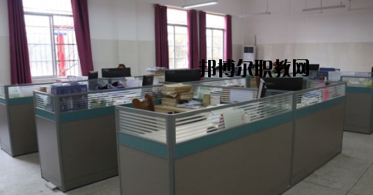 興業(yè)中等職業(yè)技術(shù)學(xué)校怎么樣、好不好