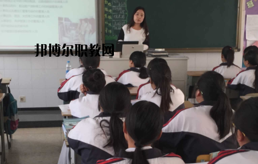 嘉峪關職業(yè)中等專業(yè)學校2020年報名條件、招生要求、招生對象