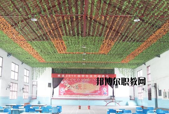 孝感第二技工學(xué)校2020年報(bào)名條件、招生要求、招生對(duì)象