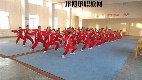 吉安文武學(xué)校2020年報名條件、招生要求、招生對象 