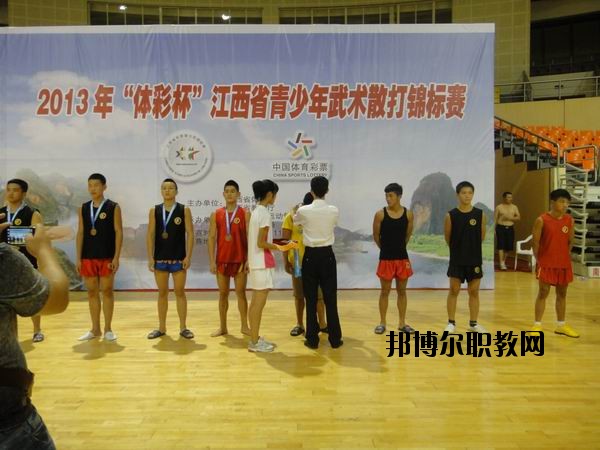 吉安文武學(xué)校怎么樣、好不好