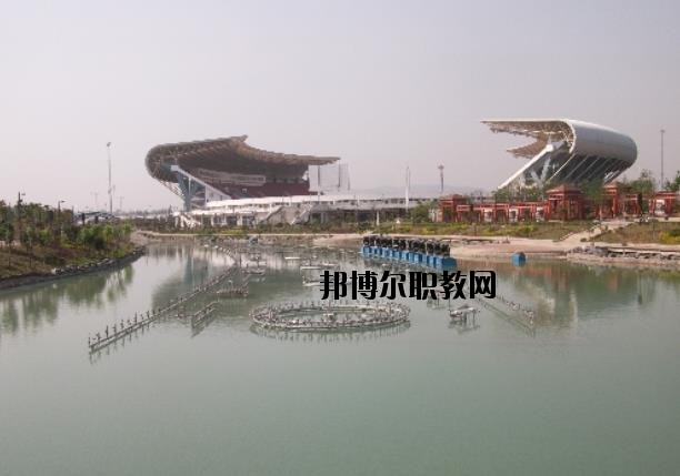 荊門現(xiàn)代學校2020年報名條件、招生要求、招生對象